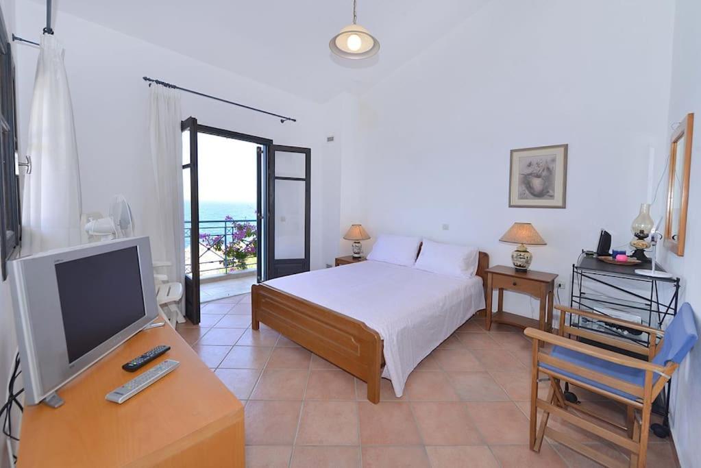 Icarus Home Kouniadi Esterno foto
